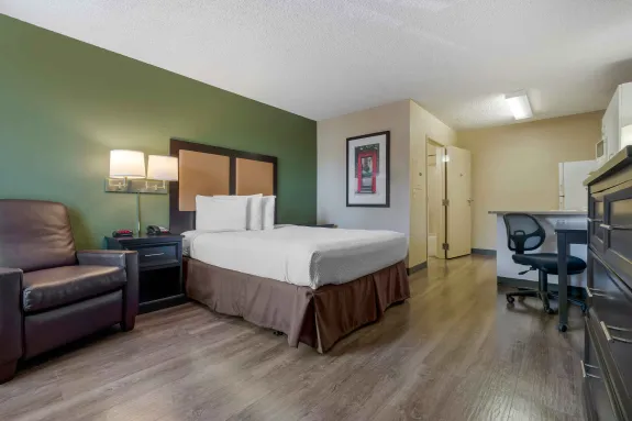 Studio Suite (1 Queen Bed) at Extended Stay America Santa Rosa South