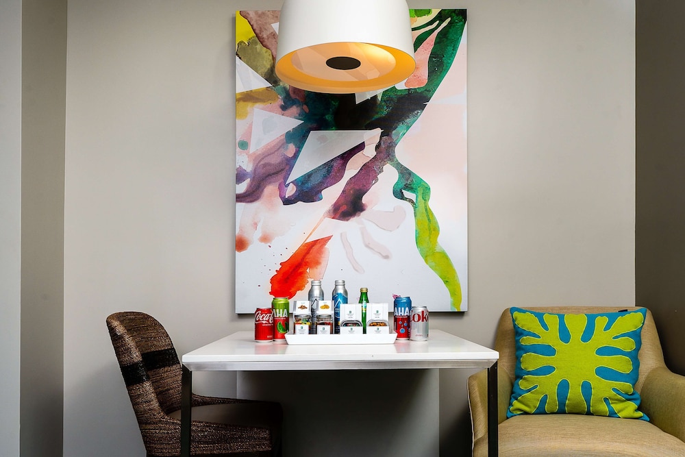 Premium Suite, 2 Queen Beds, City View — photo 3