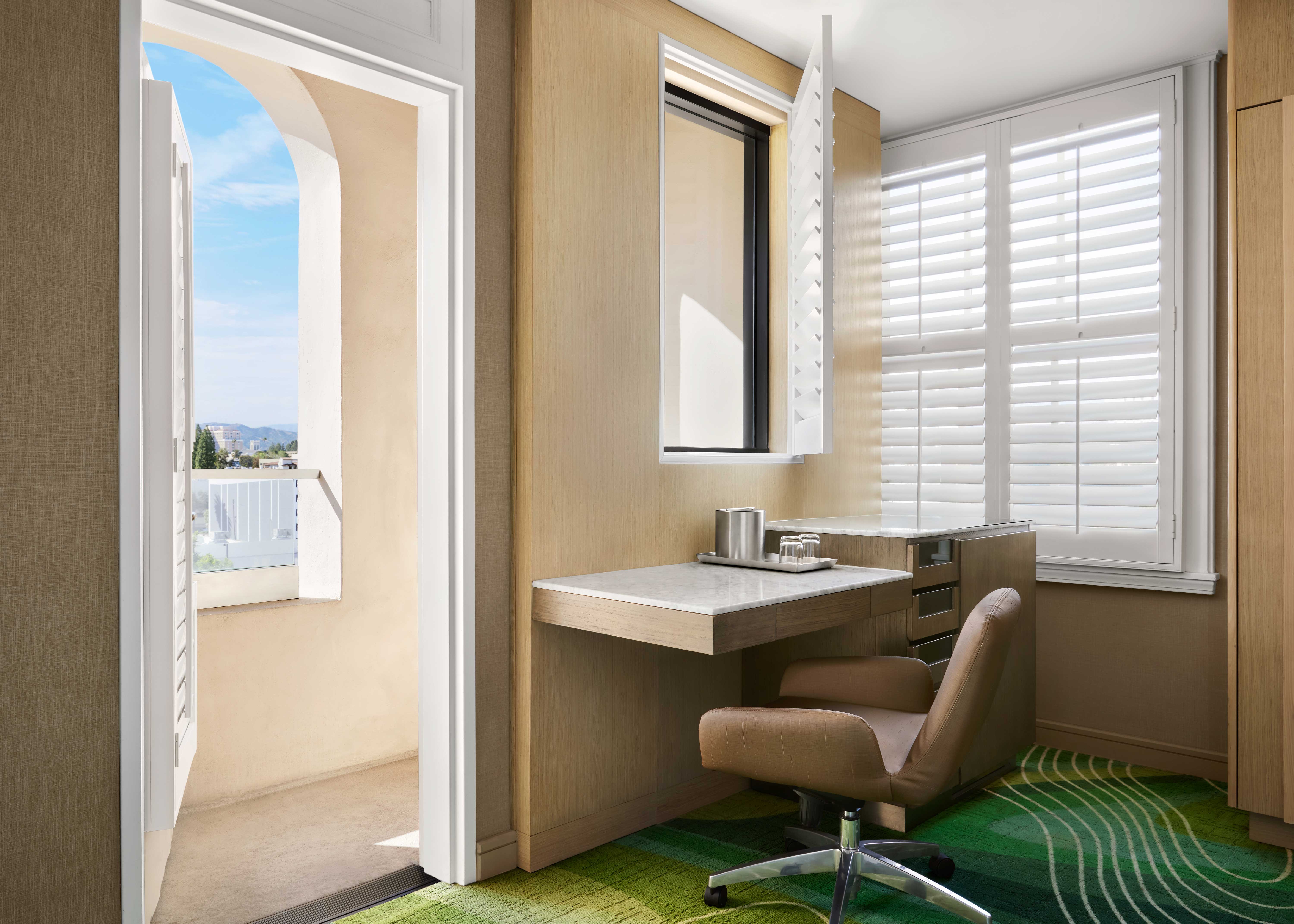 Executive Corner One King Bed with Balcony – Pool View at Pasadena Hotel & Pool