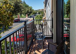 Paso Park Suite 204 at Paso Park Suites