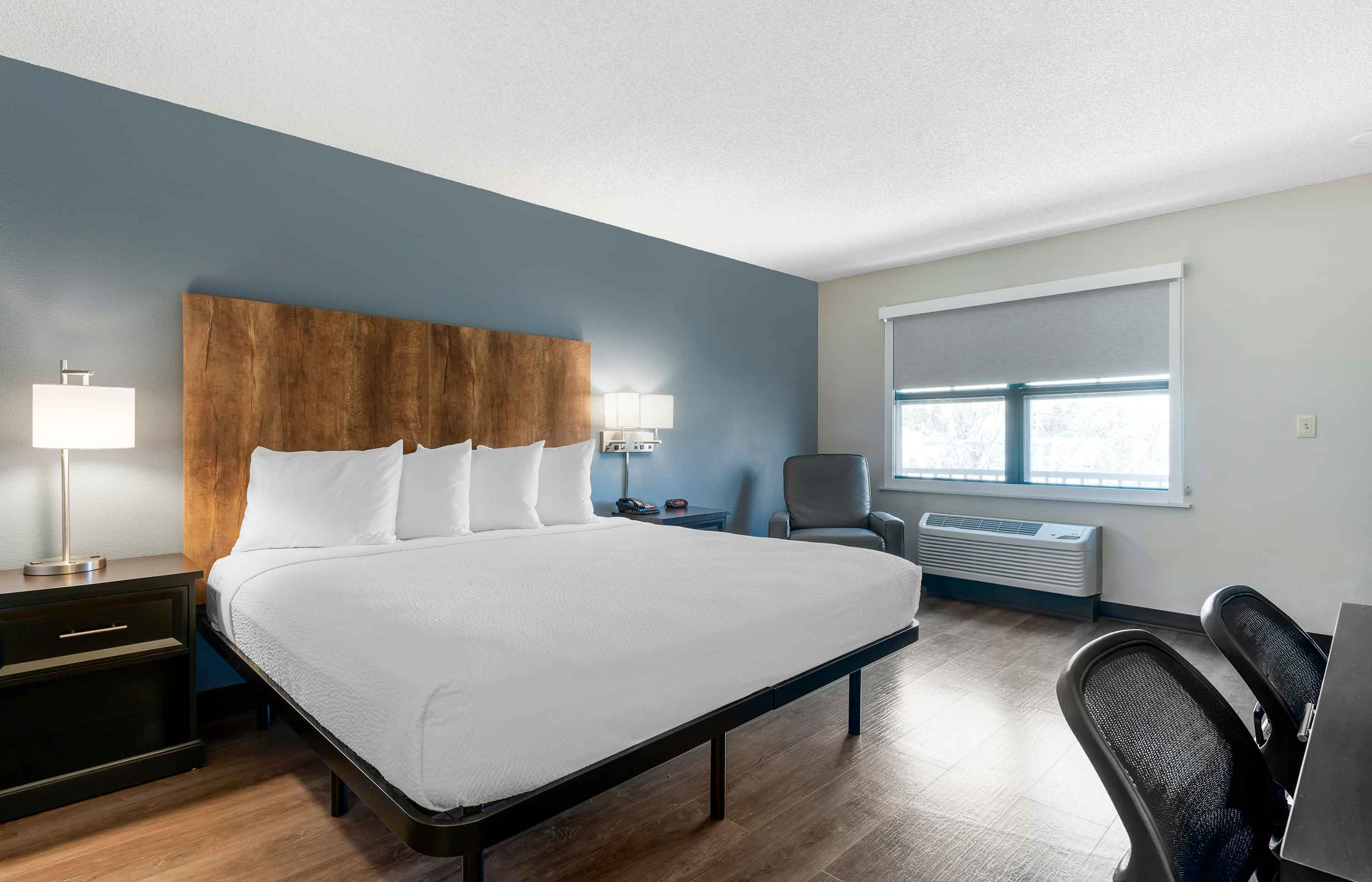 Studio Suite – 1 King Bed at Extended Stay America – Bishop Ranch East