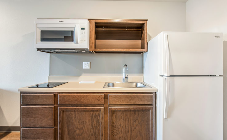 Non-Smoking Queen Bed Suite (Weekly Rate) at WoodSpring Suites Chicago Midway