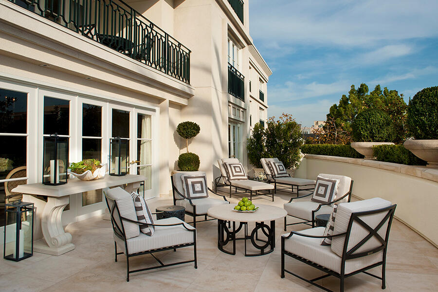 Royal Patio Suite at The Peninsula Beverly Hills