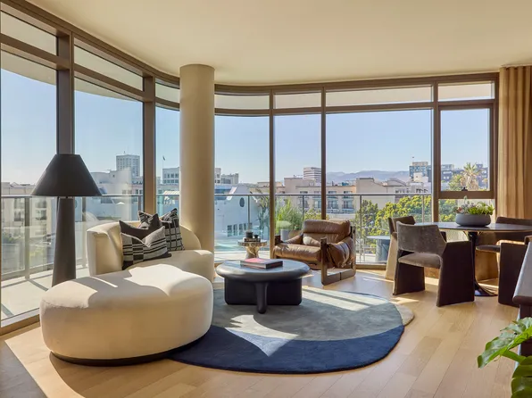 3-Bedroom Apartment at 700 Broadway