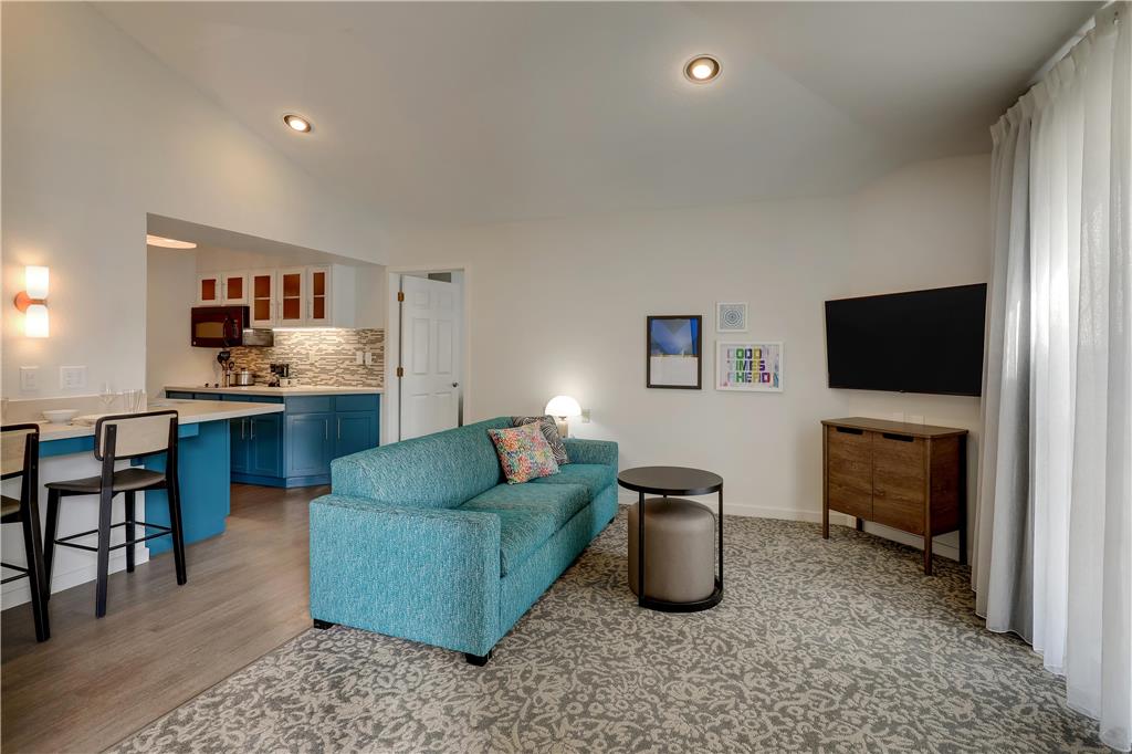 Two Bedroom Suite - Queen + Two Doubles at Sonesta ES Suites San Jose Airport