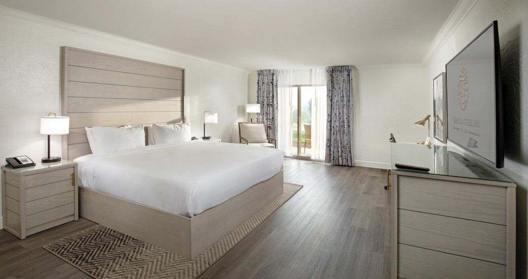 Deluxe One King at Temecula Creek Inn