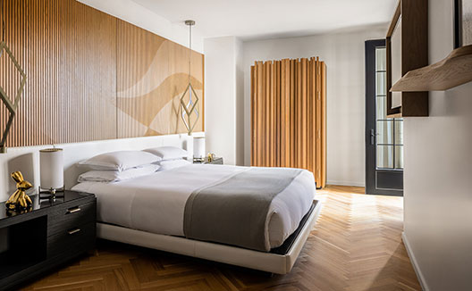 Terrace Suite at Kimpton La Peer Hotel