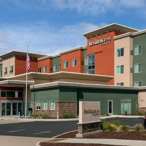 Extended-Stay Suite at Residence Inn by Marriott Modesto North