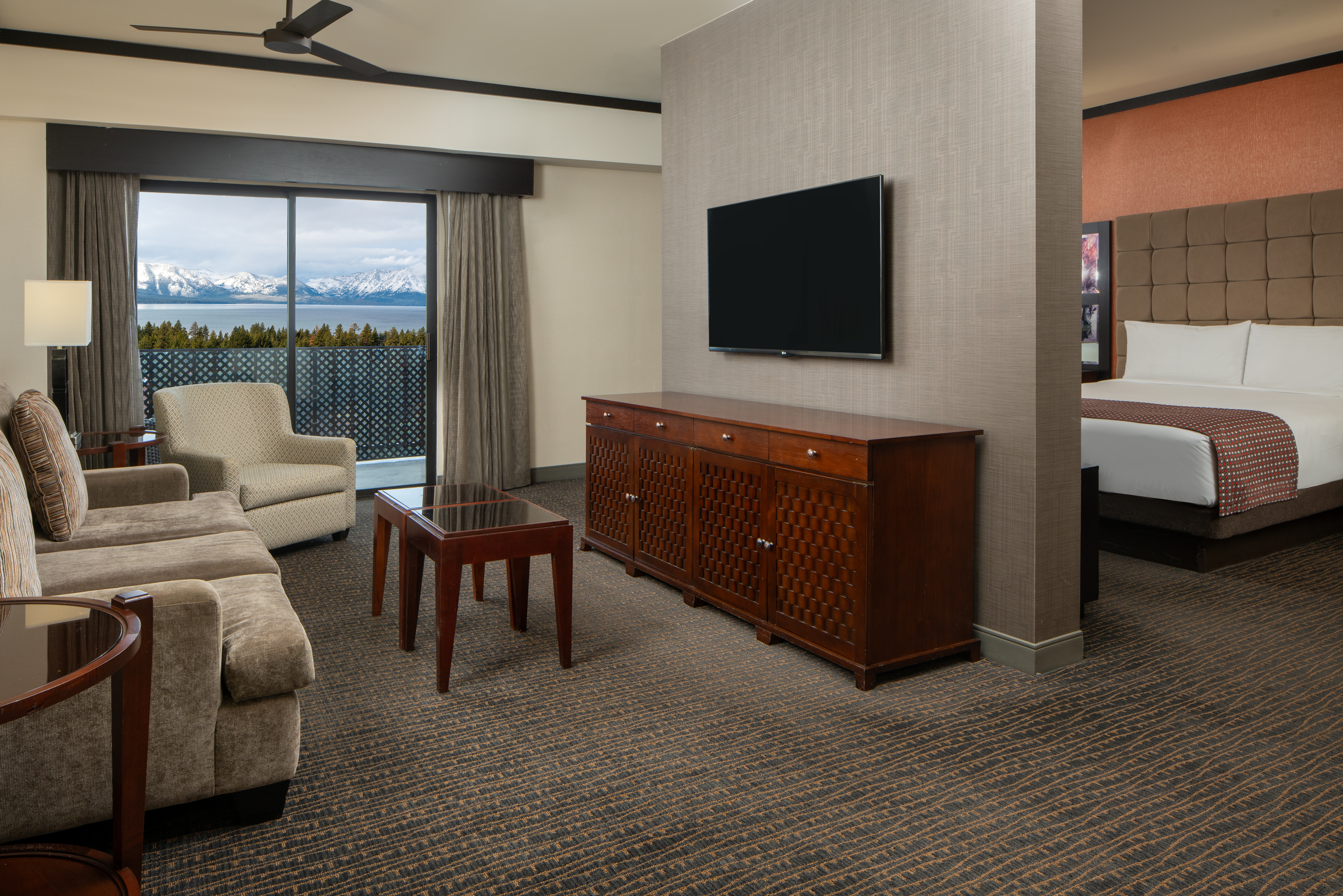 Heavenly Tower Suite at Golden Nugget Lake Tahoe